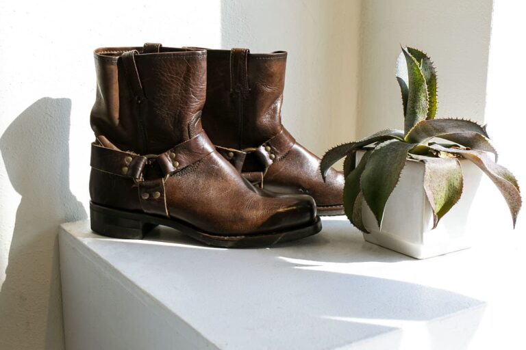 Frye Boots Review 2023: My Best Shoe Picks for Women & Men